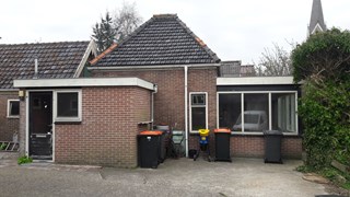 (2)
